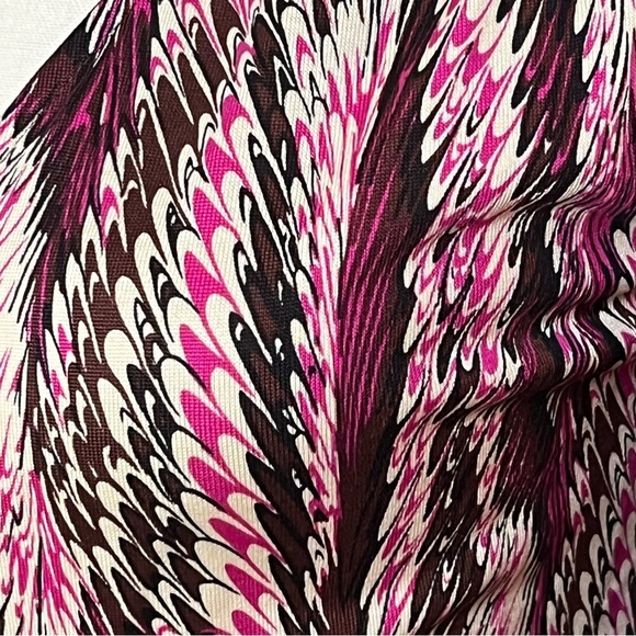 Diane von Furstenberg Wrap Dress 100% Silk Long Sleeve Pink Geometric Size 4 - Picture 5 of 8